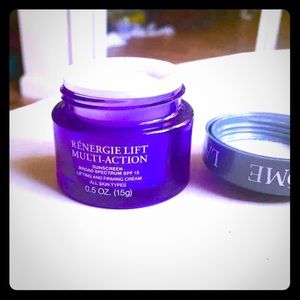 NWOT Lancôme Rénergie Lift Multi SPF 15 Cream